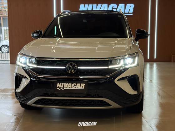 VOLKSWAGEN TAOS 1.4 250 TSI TOTAL FLEX HIGHLINE AUTOMÁTICO